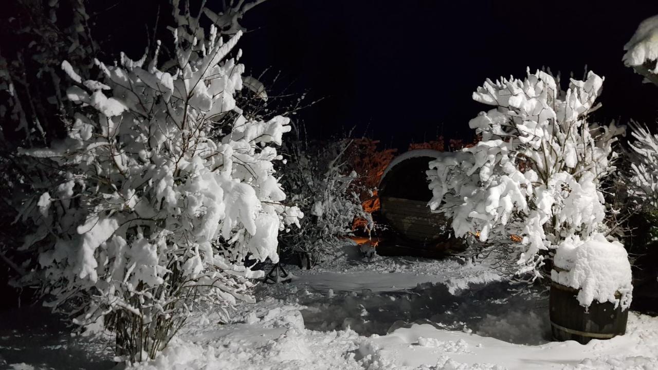 Knusperhaeuschen Maria Nikoletta Witra Exterior foto